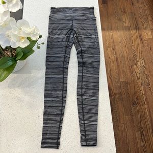 Lululemon Rare special edition pants size 4